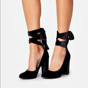Tetra black pump